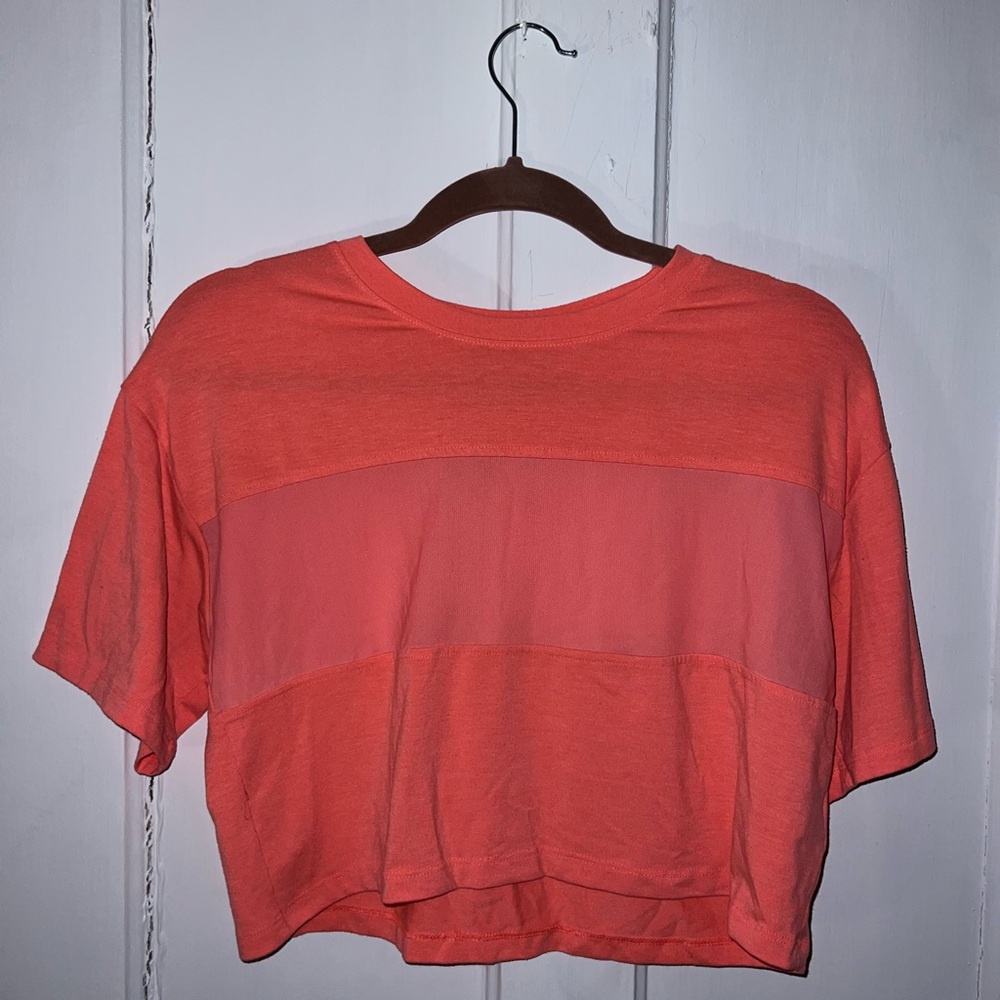 Forever 21 Pink and Orange Boxy Crop T-Shirt